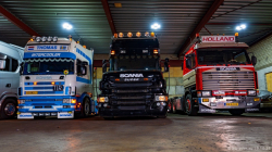 20251019-Tom-Holding-00414